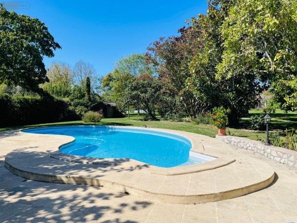 Maison à vendre à Bazas en Gironde (33430), ref : 32925