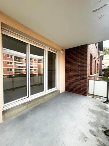 A LOUER - LES ORMEAUX - F3 65M² - PARKING