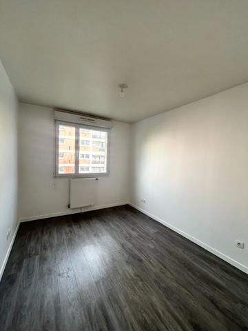 A LOUER - LES ORMEAUX - F3 65M² - PARKING