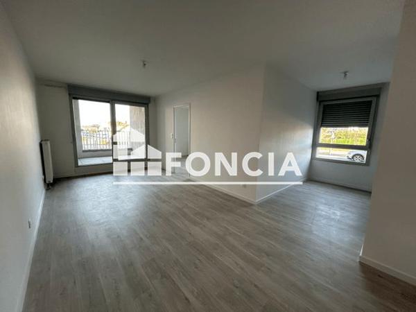 Location Appartement 2 pièces 45.26 m² - RUE PIERRE MENDES FRANCE Colombelles 14460