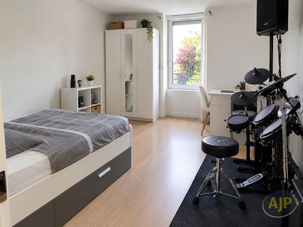 Maison à louer Heric : 6 pièces, 131m² avec 4 chambre(s) à 1 100€ - AJP Immobilier Blain