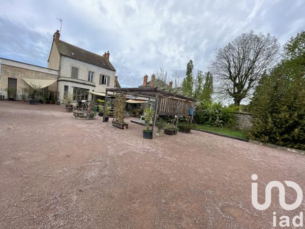 Maison à vendre 8 pièces 194 m² Cosne-d'Allier