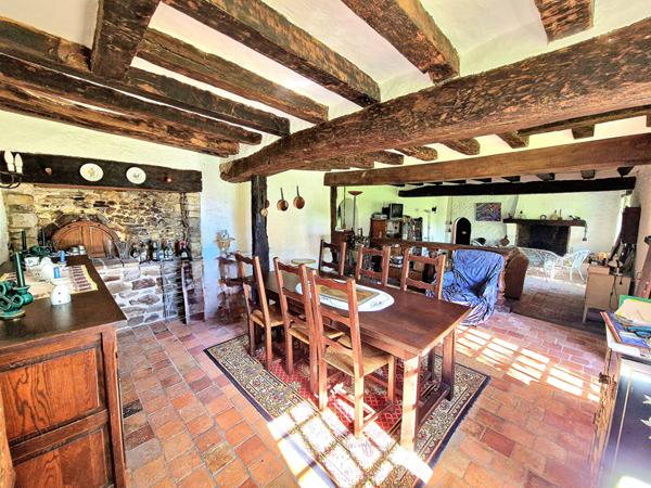 À vendre - Longère de caractère à Brissarthe - 130m²