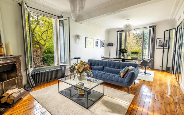 Maison à vendre    6 pièces •  Le Raincy