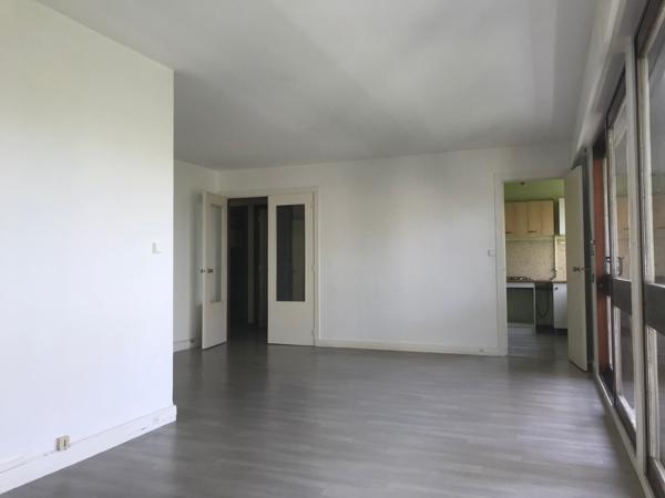 À LOUER CHILLY-MAZARIN, 4 pièces 83.86 m2