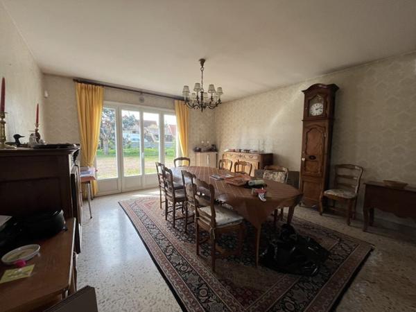 Maison à vendre |  Domérat |  6 pièces | 206 m²