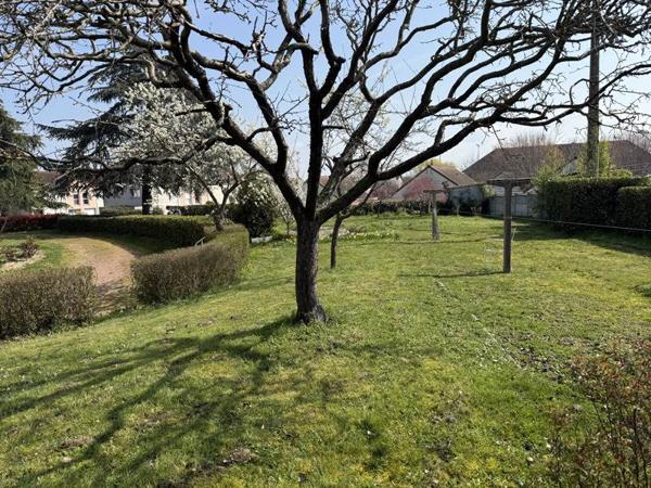 Maison à vendre |  Domérat |  6 pièces | 206 m²
