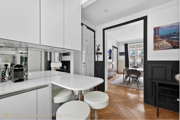 Appartement T4 à vendre  4 pièces - 82 m2 PARIS - 75006