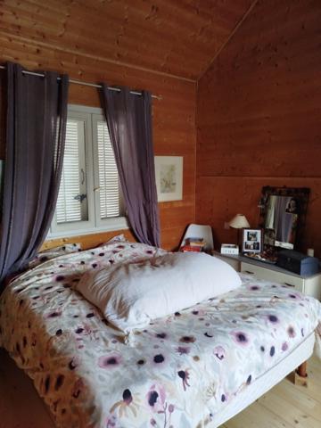 Maison en bois 125 m2 de surface Habitable et 800 m2 de terrain clos à 299 000 € - BEAUNE (21)