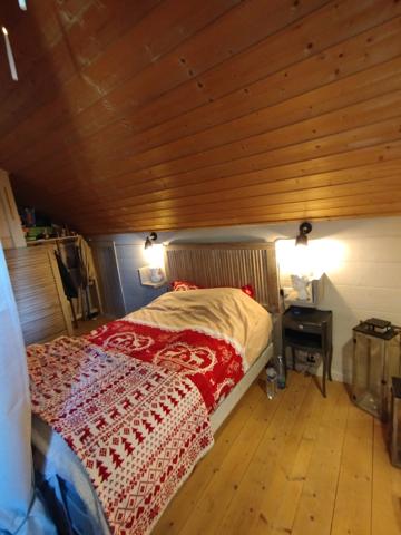 Maison en bois 125 m2 de surface Habitable et 800 m2 de terrain clos à 299 000 € - BEAUNE (21)