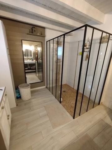 Maison en bois 125 m2 de surface Habitable et 800 m2 de terrain clos à 299 000 € - BEAUNE (21)