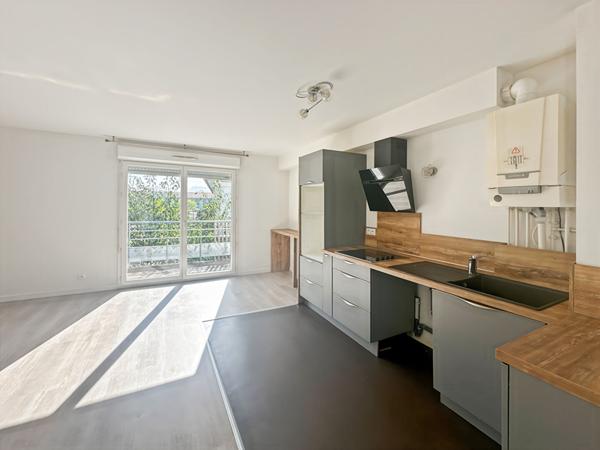 À VENDRE ! Bel appartement 3 pièces à Guignes