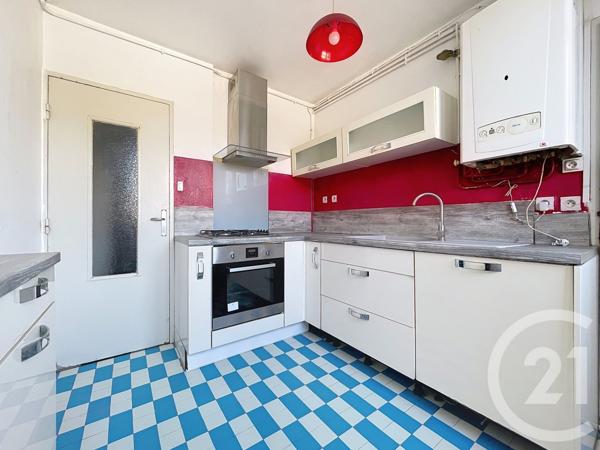 Appartement F4 à vendre  4 pièces - 60 m2 BAGNOLS SUR CEZE - 30