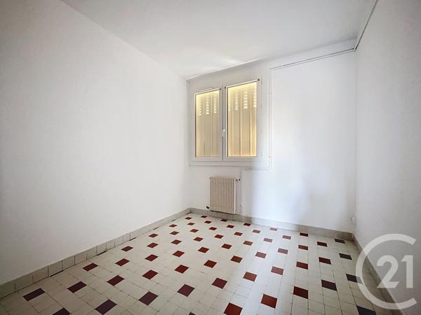 Appartement F4 à vendre  4 pièces - 60 m2 BAGNOLS SUR CEZE - 30