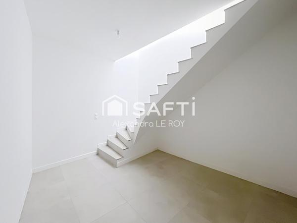 Maison avec Jardin, Terrasse ET Garage !!!