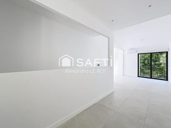 Maison avec Jardin, Terrasse ET Garage !!!