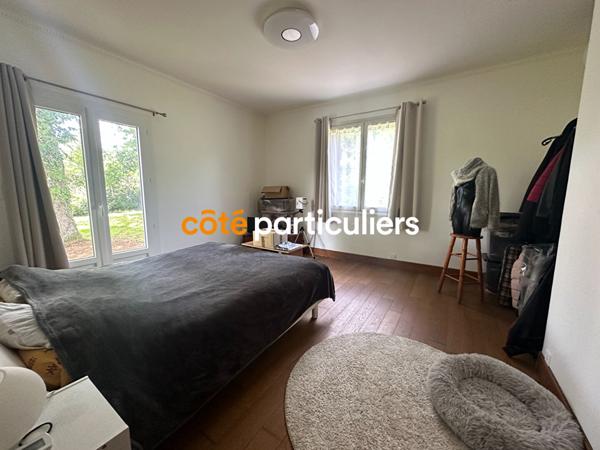 Vente Maison245 m² - 8 Pièces - SAINT AMAND MONTROND (18200)