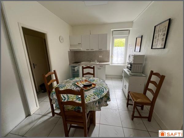 PETIT IMMEUBLE DE RAPPORT, 5 APPARTEMENTS F1 MEUBLES,