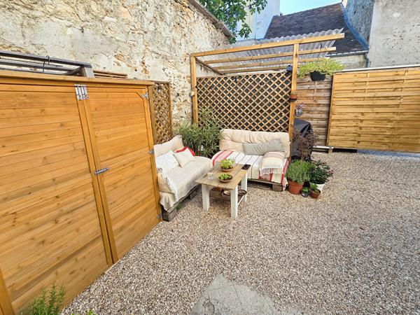 Maison Verrieres Le Buisson 6 pièce(s) 103 m2