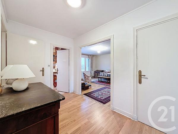Appartement F2 à vendre  2 pièces - 67,80 m2 SENS - 89
