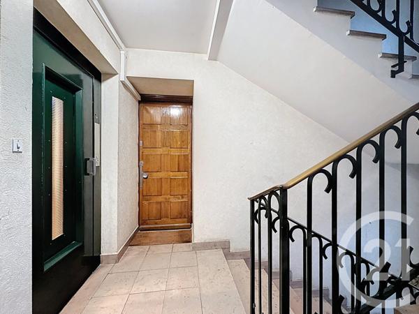 Appartement F2 à vendre  2 pièces - 67,80 m2 SENS - 89