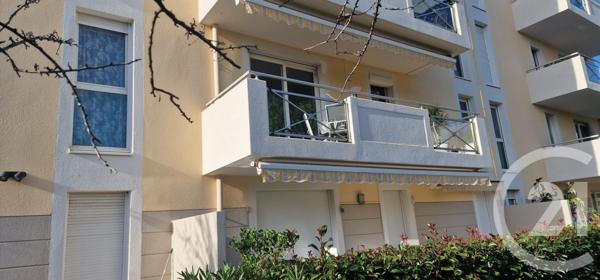 Appartement T2 à vendre  2 pièces - 49,40 m2 HYERES - 83