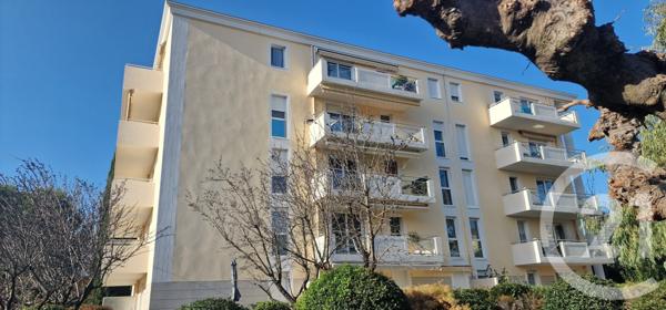 Appartement T2 à vendre  2 pièces - 49,40 m2 HYERES - 83