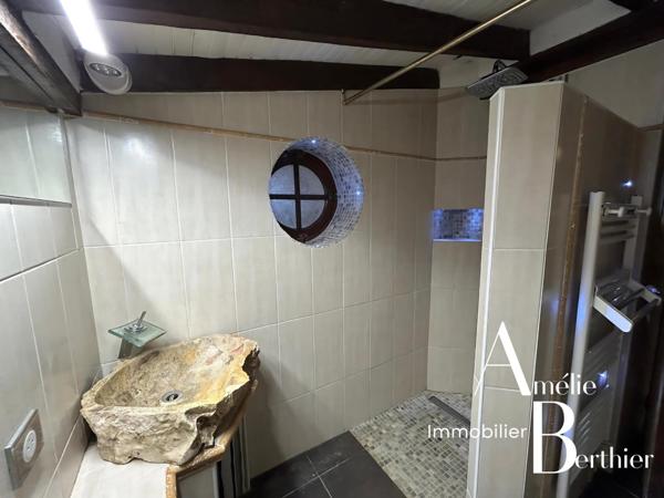 Petite maison charmante avec grand jardin