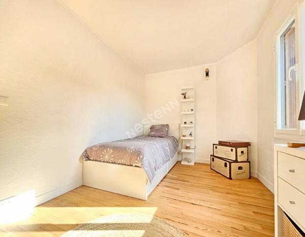 MAISON 5 PIECES EN PLEIN CENTRE DE MARINES - COUR, GARAGE ET DÉPENDANCES