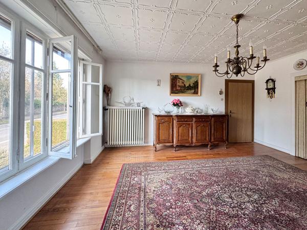 Maison T5 avec jardin et garage - à fort potentiel à Guentrange - à visiter rapidement