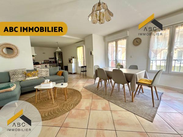 Orange (84100) Centre-ville Orange - Appartement de standing de 83M2 avec garage