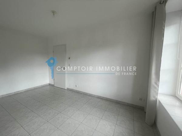 Appartement
                                                                                                                                                                                                                                                                                                                        3 pièce(s)                                                                                                                                                                                                          2 chambre(s)                                                                                                                                                                                                          60  m²