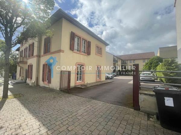 Appartement
                                                                                                                                                                                                                                                                                                                        3 pièce(s)                                                                                                                                                                                                          2 chambre(s)                                                                                                                                                                                                          60  m²