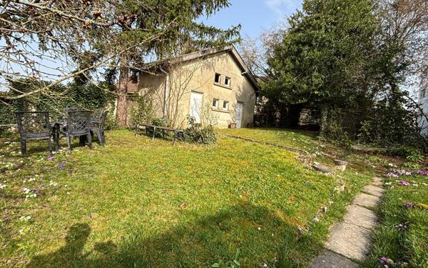 Maison à vendre    5 pièces •  Épernay