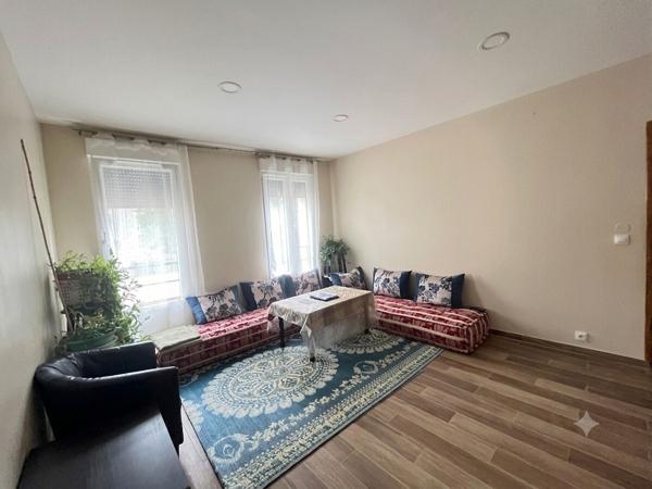 SURESNES - Grand Appartement 2 pièces lumineux de 44m² à vendre  - avec cave