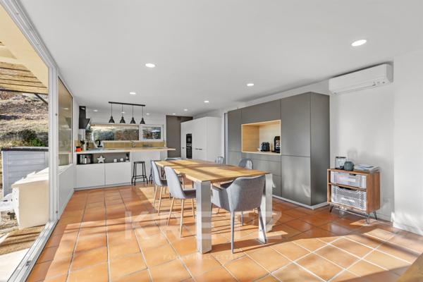 -Exclusivité- Maison d’architecte avec piscine à débordement – Manosque