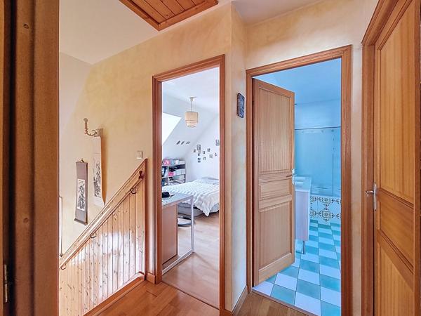 TOURS NORD - SAINTE RADEGONDE - Maison 6 pièces avec 4 chambres, 120 m² avec sous-sol complet et jardin