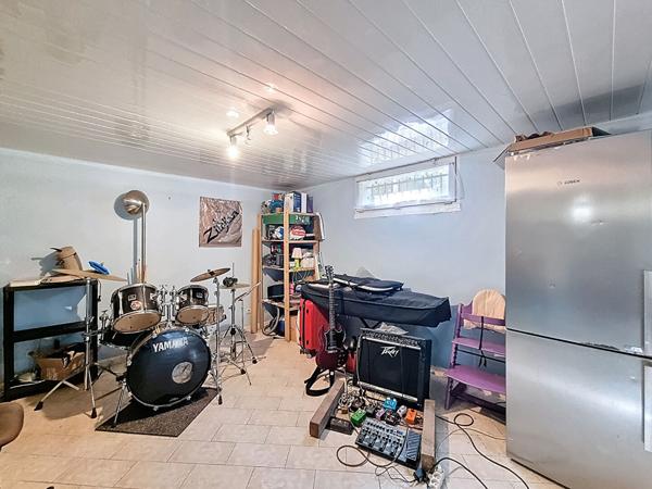 TOURS NORD - SAINTE RADEGONDE - Maison 6 pièces avec 4 chambres, 120 m² avec sous-sol complet et jardin