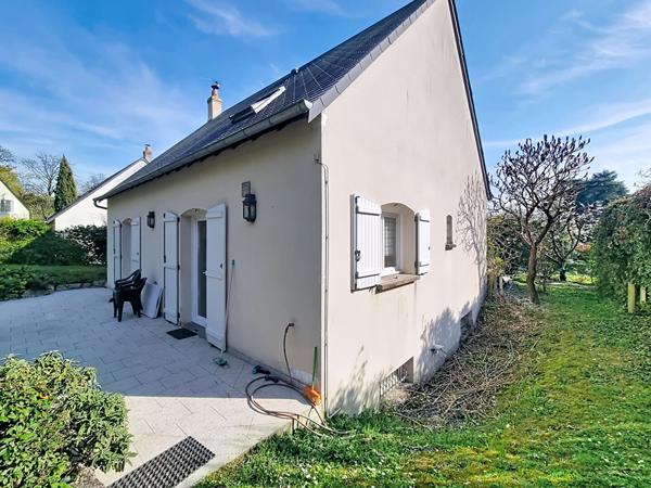 TOURS NORD - SAINTE RADEGONDE - Maison 6 pièces avec 4 chambres, 120 m² avec sous-sol complet et jardin