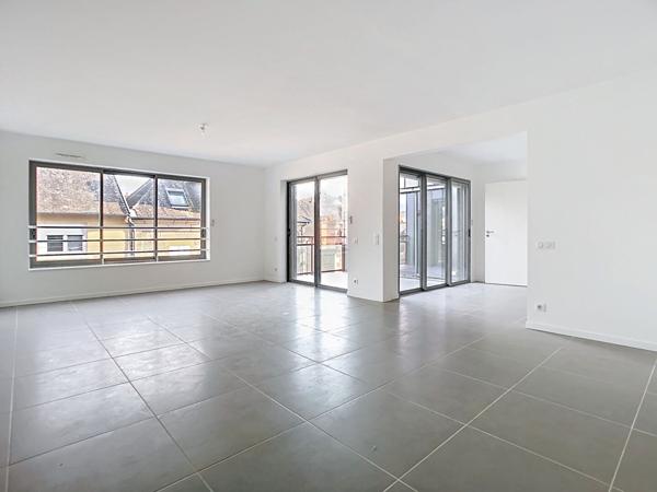 Appartement avec terrasse à vendre à Brive la Gaillarde - Quartier ancienne caserne - 2 chambres - Une terrasse - Pompe à chaleur