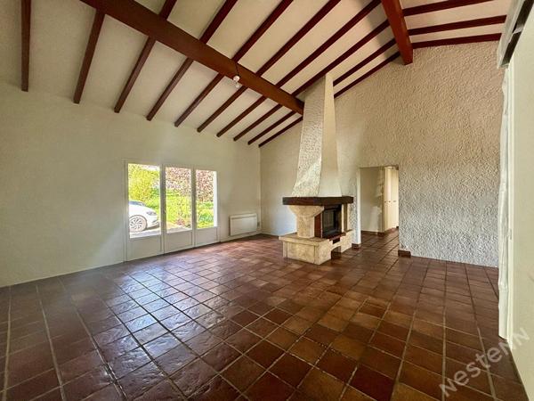 A LOUER - Colayrac Saint Cirq - Maison T5 avec garage et jardin.