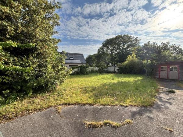 TERRAIN A BÂTIR 421 M²