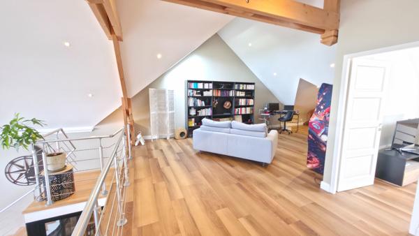 Maison d'architecture contemporaine, de charme et moderne avec piscine à Montoir De Bretagne d'environ 180 m2