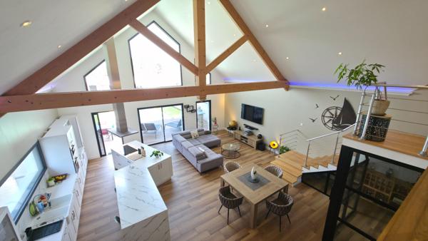 Maison d'architecture contemporaine, de charme et moderne avec piscine à Montoir De Bretagne d'environ 180 m2