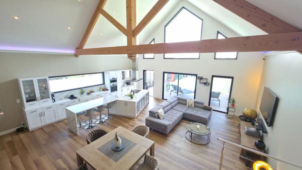 Maison d'architecture contemporaine, de charme et moderne avec piscine à Montoir De Bretagne d'environ 180 m2