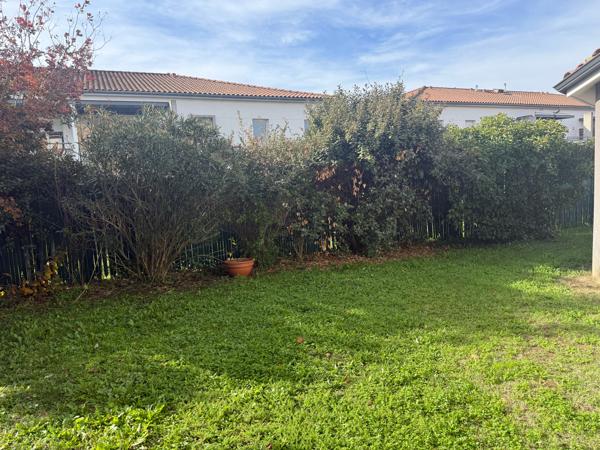 Maison 3 chambres garage jardin