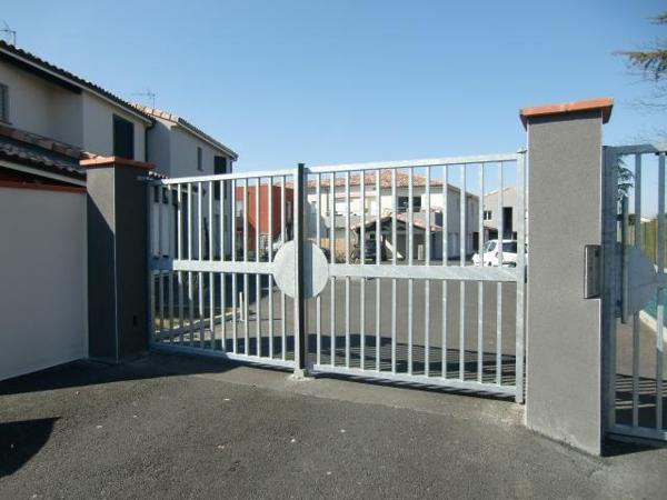 Maison 3 chambres garage jardin