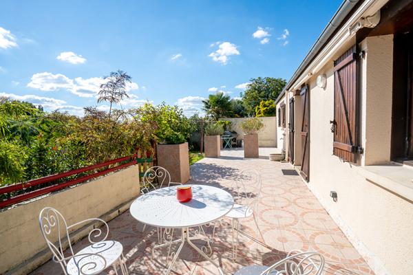 Pavillon de plain-pied au Coudray Macouard - 5 chambres