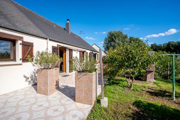 Pavillon de plain-pied au Coudray Macouard - 5 chambres