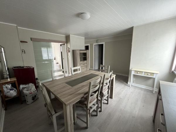 Maison 136 000 € Ribérac 5 p 93 m² DPE F